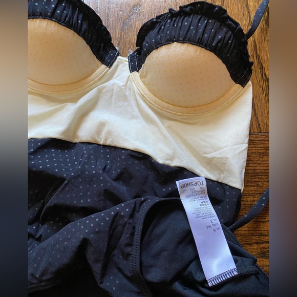Topshop one piece swimsuit, US 2 - Picture 2 of 4